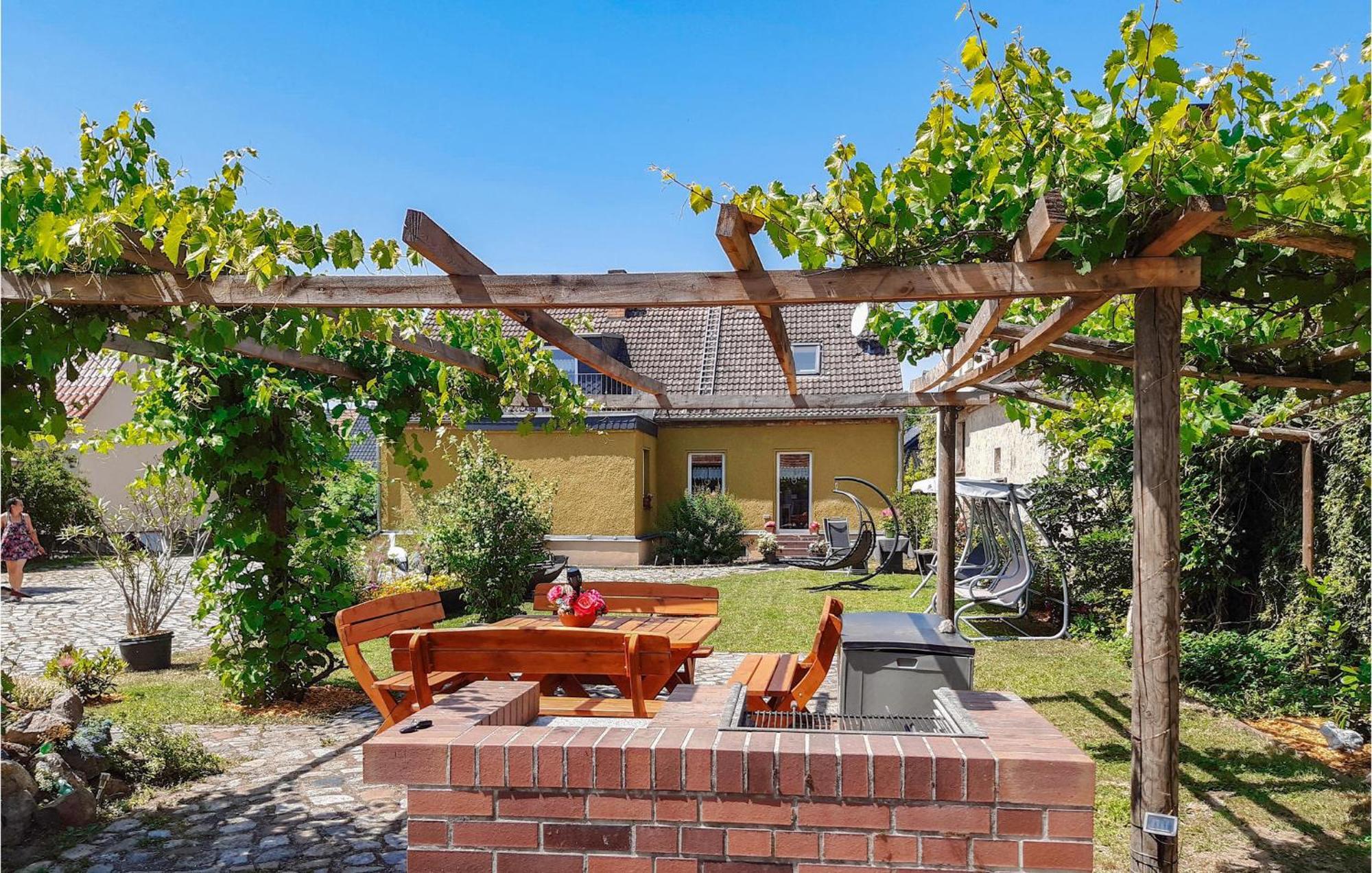 Nice Home In Neu Zauche Ot Caminche With Wifi Caminchen Luaran gambar